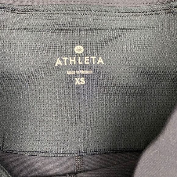 Athleta 2 in 1 Capris Black Size XS - Picture 2 of 3